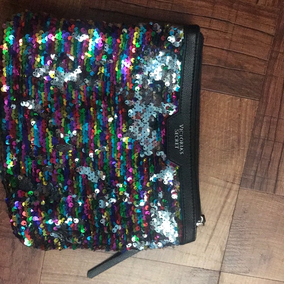 Victoria's Secret Handbags - Vitoria secret makeup bag
